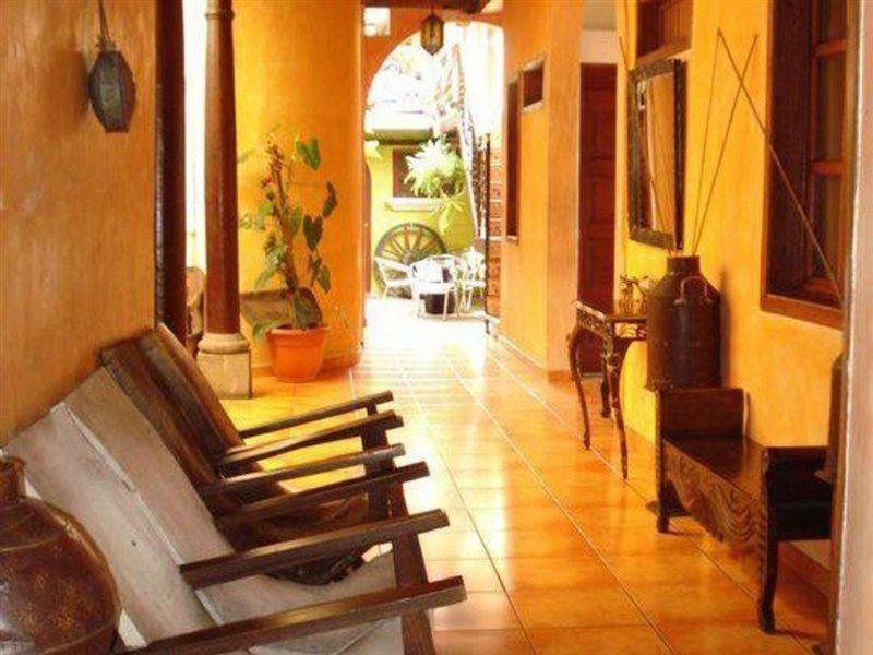 Hotel Villa Florencia Zona Rosa ซานซัลวาดอร์ ภายนอก รูปภาพ