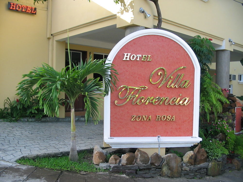 Hotel Villa Florencia Zona Rosa ซานซัลวาดอร์ ภายนอก รูปภาพ