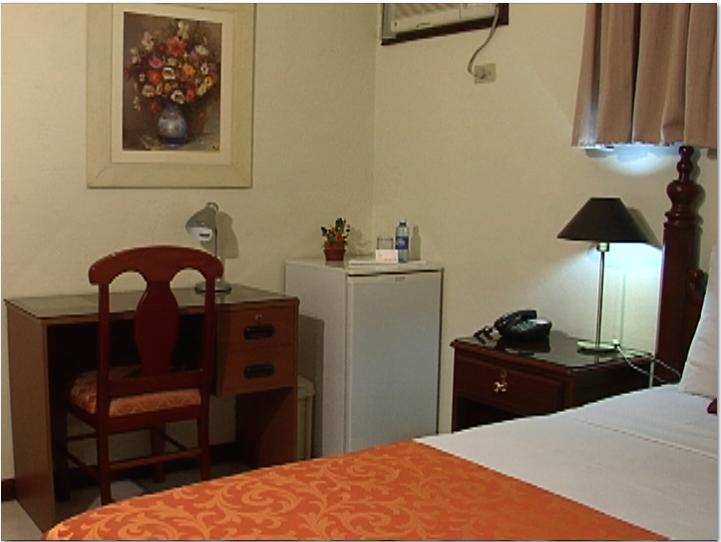Hotel Villa Florencia Zona Rosa ซานซัลวาดอร์ ภายนอก รูปภาพ